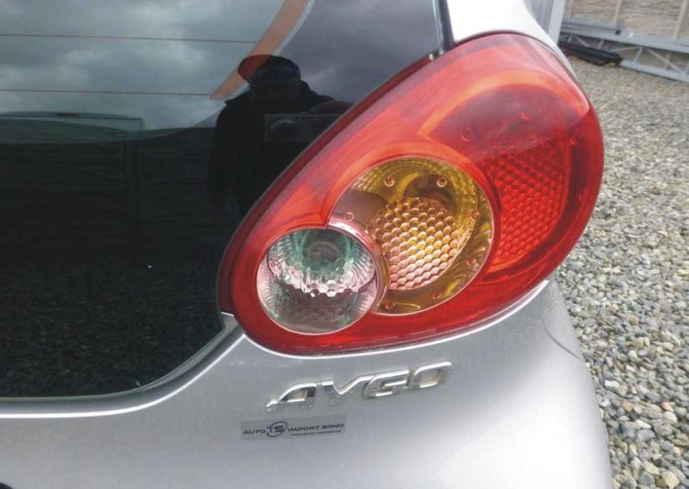 ЧАСТИ Тойота АЙГО 2006-2012г. Toyota Aygo, 5 врати, бензин 1000куб