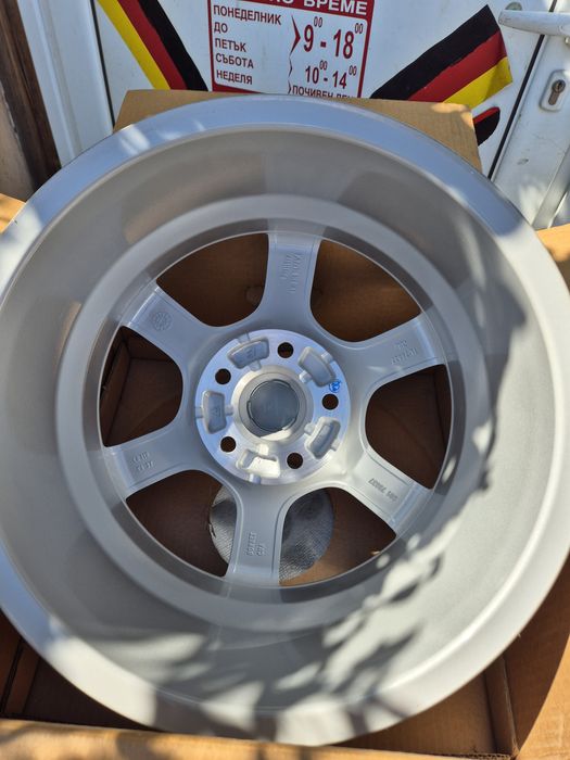 Джанти Borbet 16 цола , 5х112 , 6.5j , et37 Audi Mercedes Vw Skoda