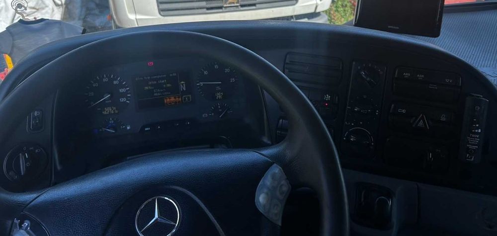 Камион Mercedes-Benz Actros
