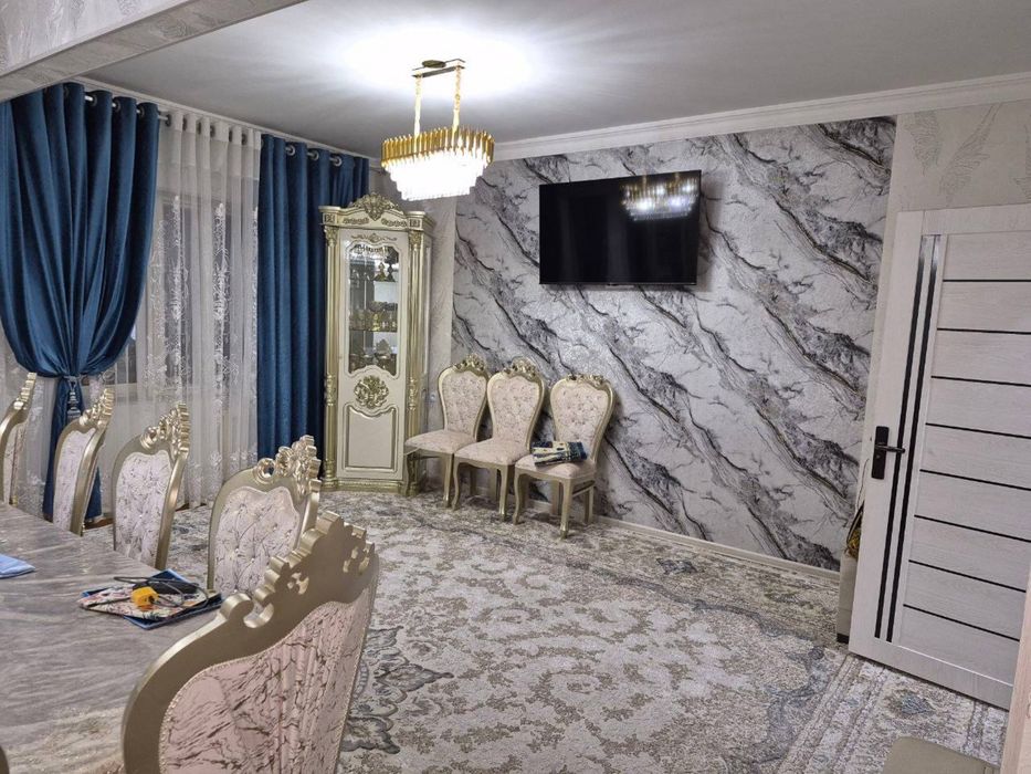 Продается 4 х комнатная квартира ТТЗ, Ахмад Югнакий