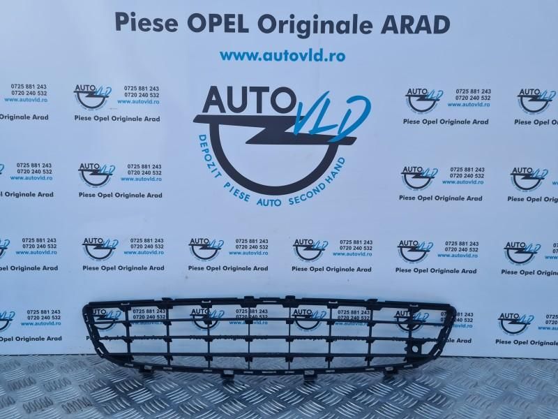 Grila inferioara bara fata Opel Vectra C facelift