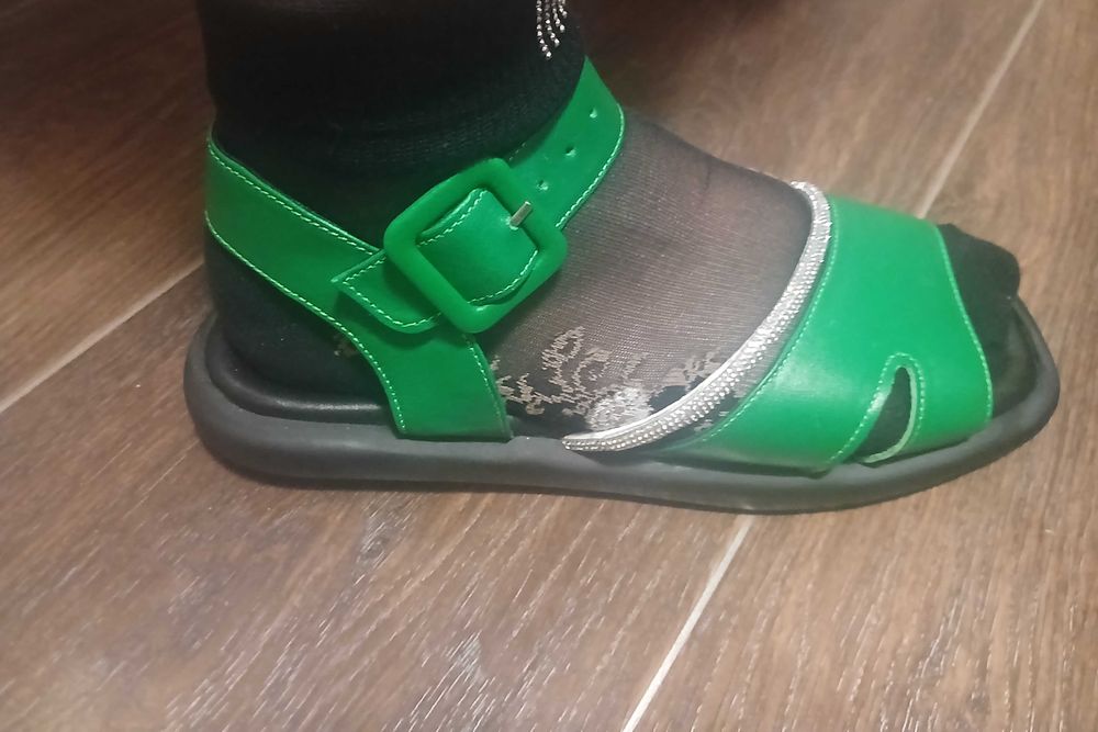 Продам обувь новую