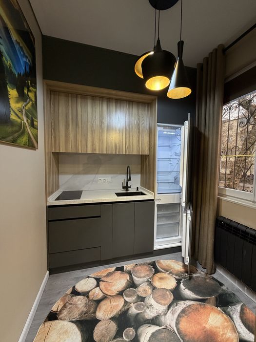 Срочно! 1-комн. квартира, 7-квартал