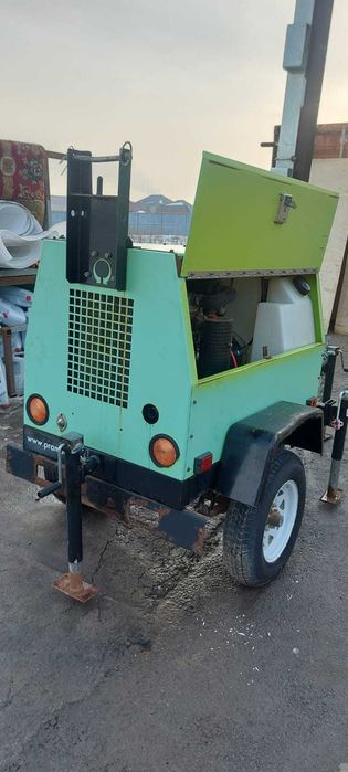 Световая мачта на двигателе Perkins