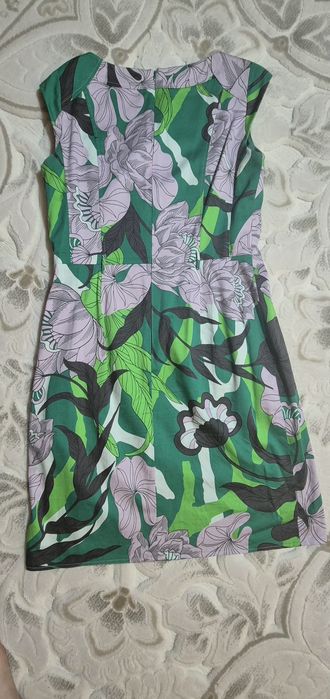 Rochie florala Taifun