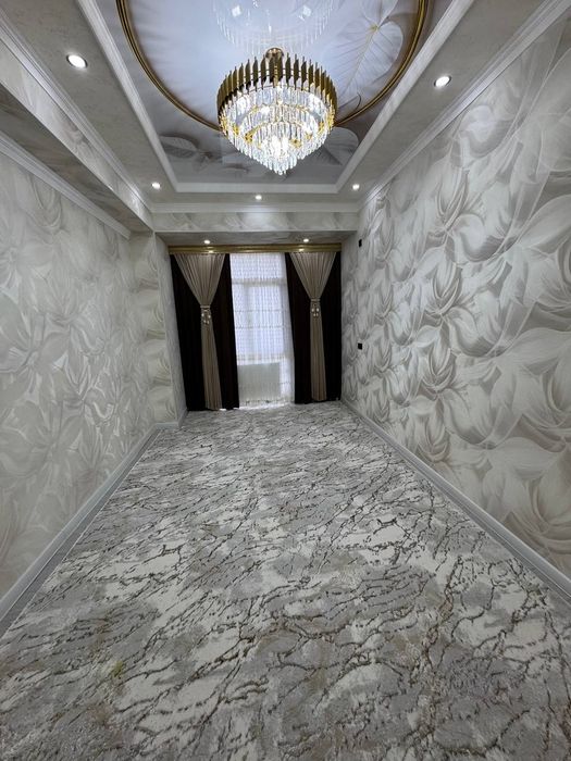 8 qavatli liftlik domning 6-qavatidan
3 xonalik qilingan tayyor xonado