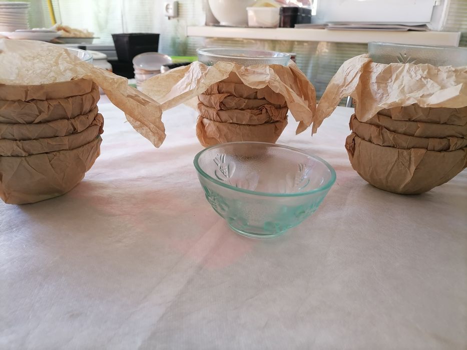 Продам посуду в отличном состоянии