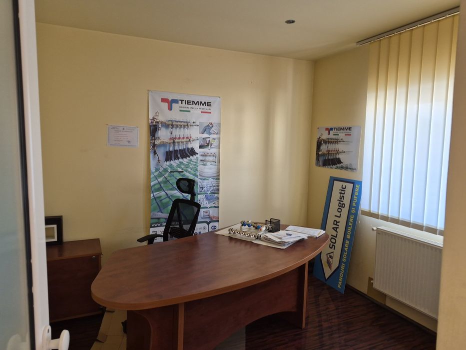 Vand ( cesionez actiuni ) firma distributie panouri solare