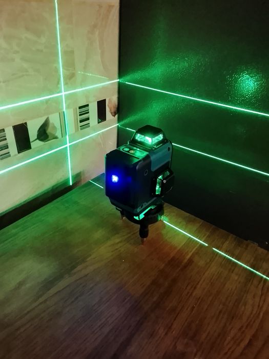 Nivel laser makita