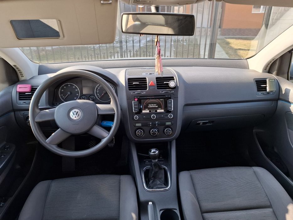 Wv golf 5 16 benzina  an 2005