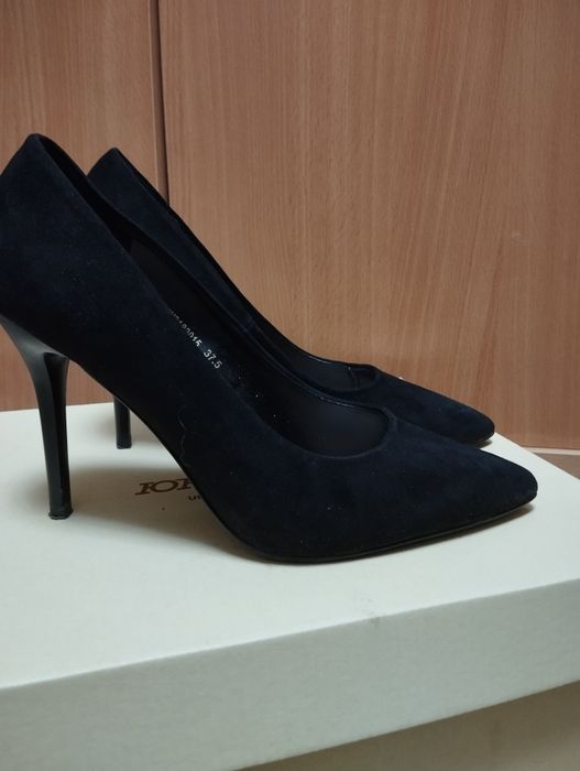 Продам туфли женские замша