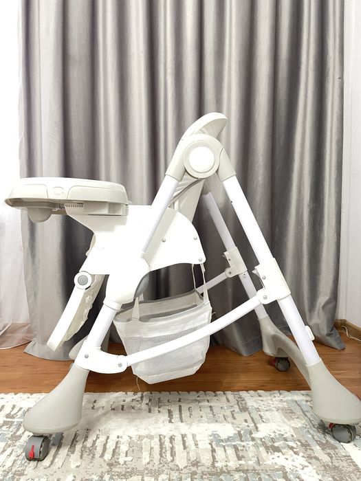 Стол для кормления