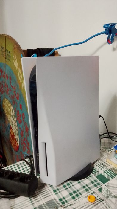Продам Playstation 5 можно обмен