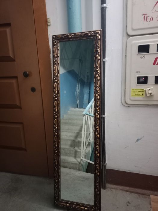 Продам зеркало зеркало