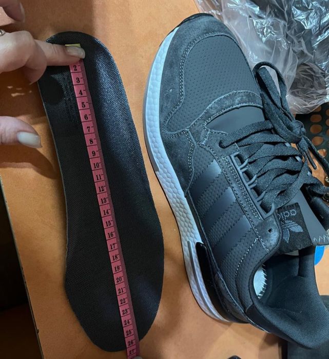 Adidas мужские кроссовки