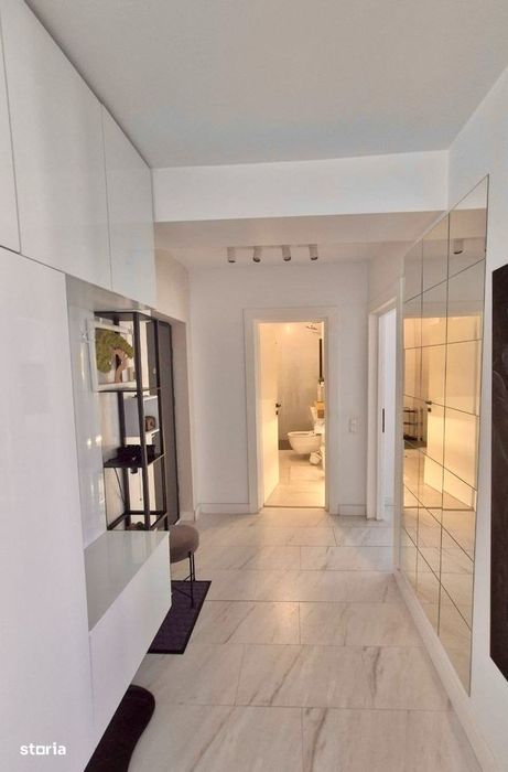 Apartament cu 2 camere, zona Iulius Mall