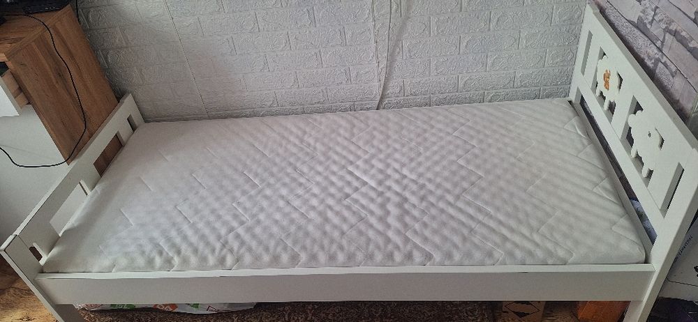 Детско легло чисто ново