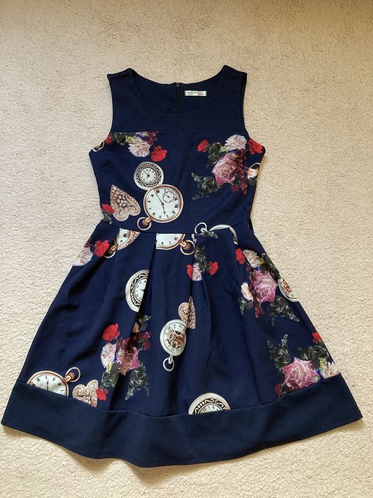 Дамска рокля