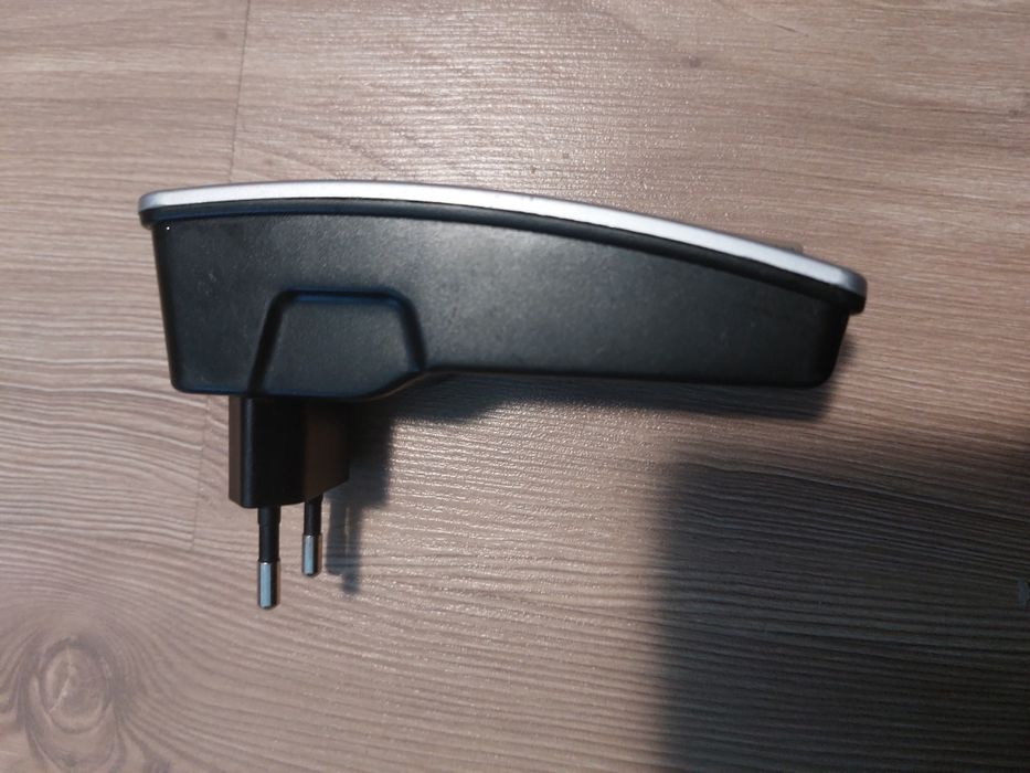 Încărcător Energizer Mini Charger + 2 Baterii Reîncărcabile AA/AAA