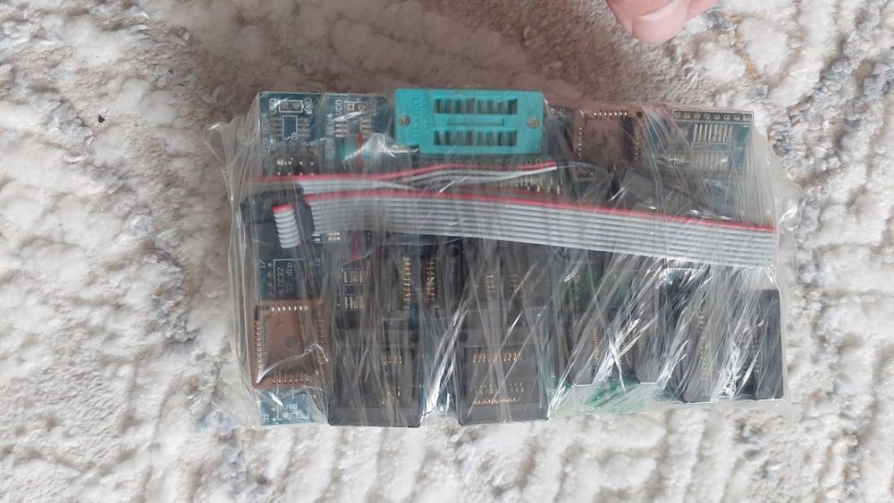 Продаётся программатор