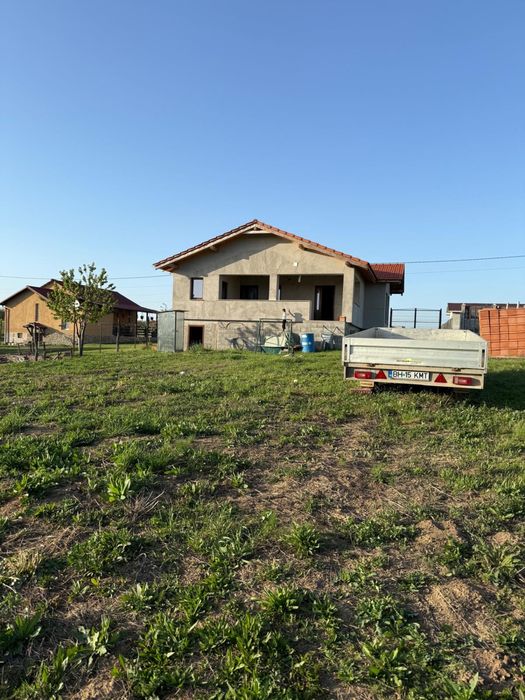Casă individuală de vânzare în Alparea, judetul Bihor-204 mp construiți, teren 893 mp