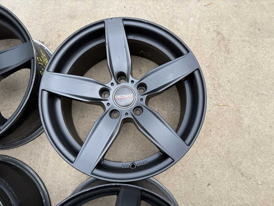 4 бр. алуминиеви джанти Dezent 17'' 5x120 ф72.6, ET30, 8J