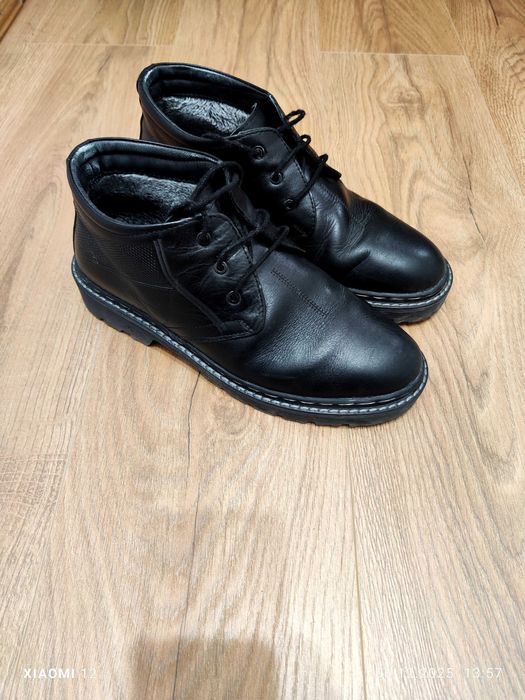 Ghete piele mărimea 41