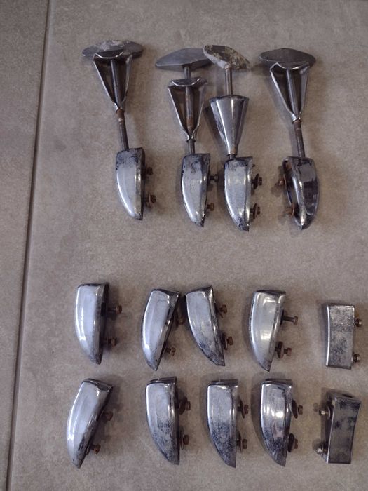 Обръчи,холдер,перчотки с лъгове, крачета,части за барабани