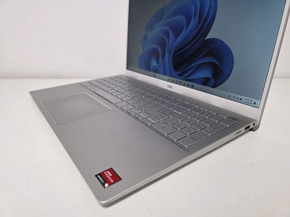Laptop Dell inspiron slim Ryzen 7 metalic 15,6 FHD .Garantie 1AN