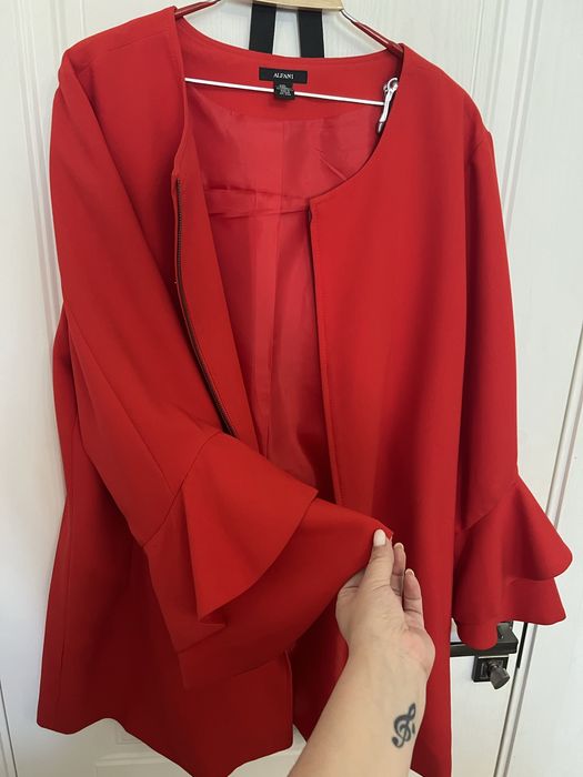 Тренч,  пыльник, жакет