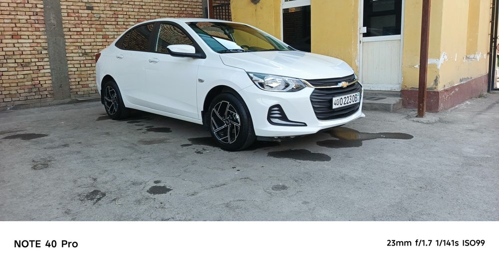 Chevrolet Onix 2024 — 2