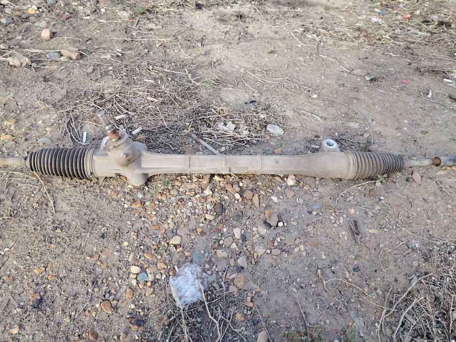 Рулевая рейка на Toyota estima