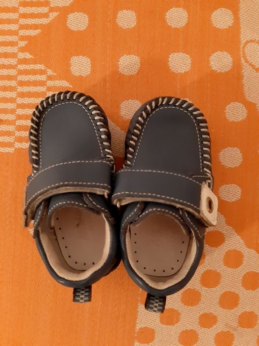 Продам стульчик для кормления.