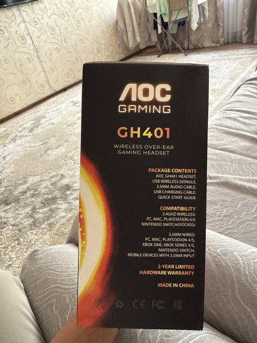 Продам наушники AOC GH401
