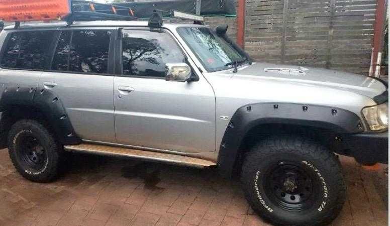 Overfendere aparatori de noroi Nissan Patrol Y61 (GU4) 2004-2009