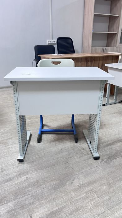 Школьные парты на заказ