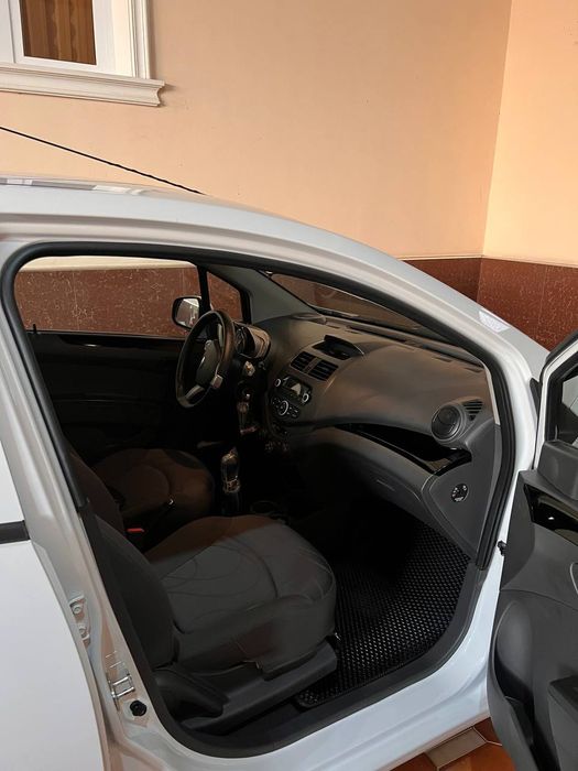 Chevrolet Spark 2023 — 4