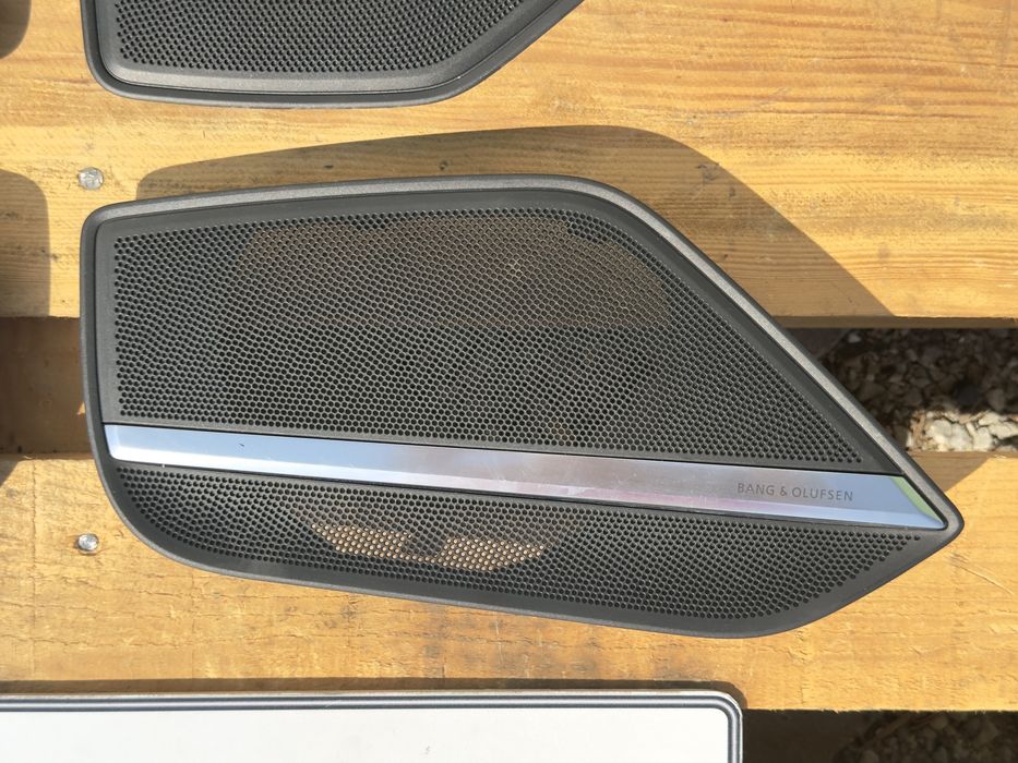 Решетки BANG&OLUFSEN AUDI A8 D5 4N0868452A 4N0868451A 4N0868151A 4N0868452A
