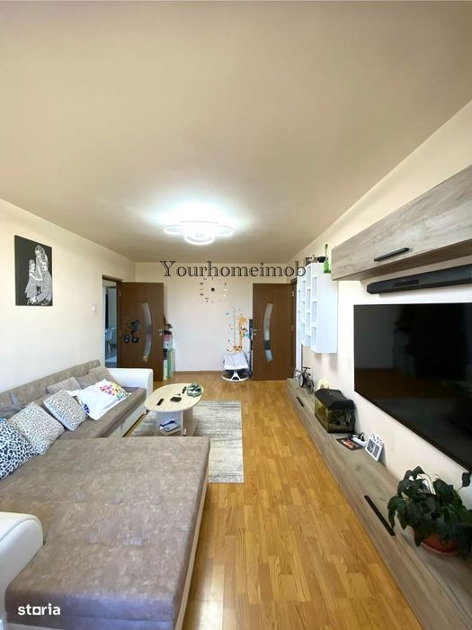 Apartament 3 camere semidecomandat, Craiovița Nouă – Zona Kaufland