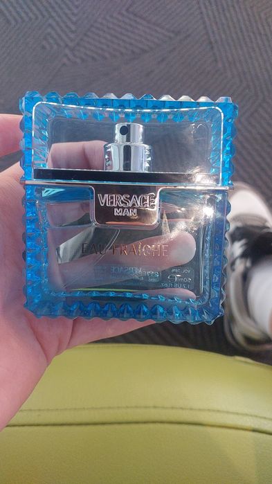 Продам духи Versace Man Eau Fraîche