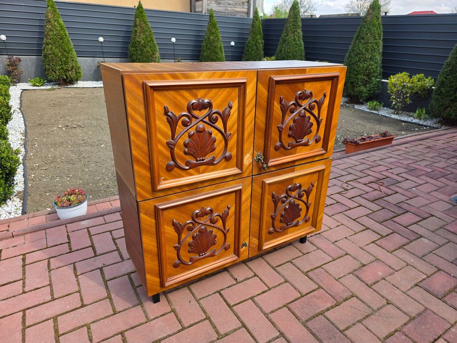 Dulap comoda multifuncțional