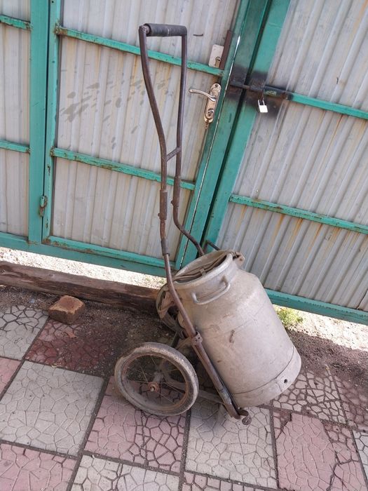 Продам тележку с флягой