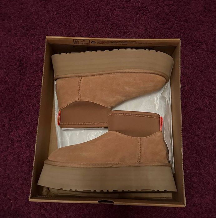 Ugg Mini Dipper marimea 39