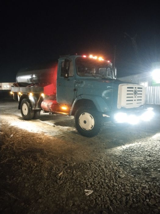 Услуги ассенизатор КамАЗ 16 куб.  Зил 8 куб.  Газ 53 4 куб