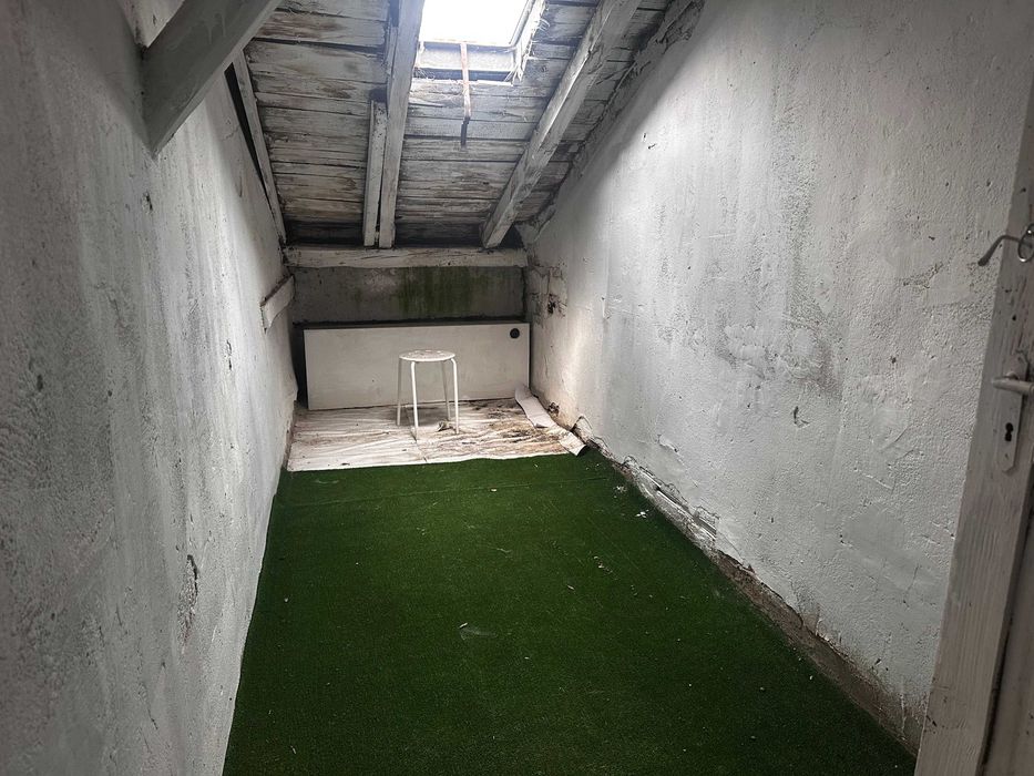 Дава се под наем Склад в София, Център - 8 кв.м за 100 € - Снимка #1