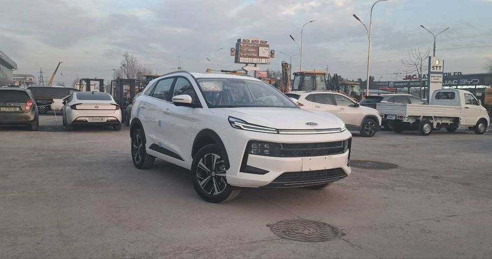 JAC JS6 кроссовер KIA / Hyunday
