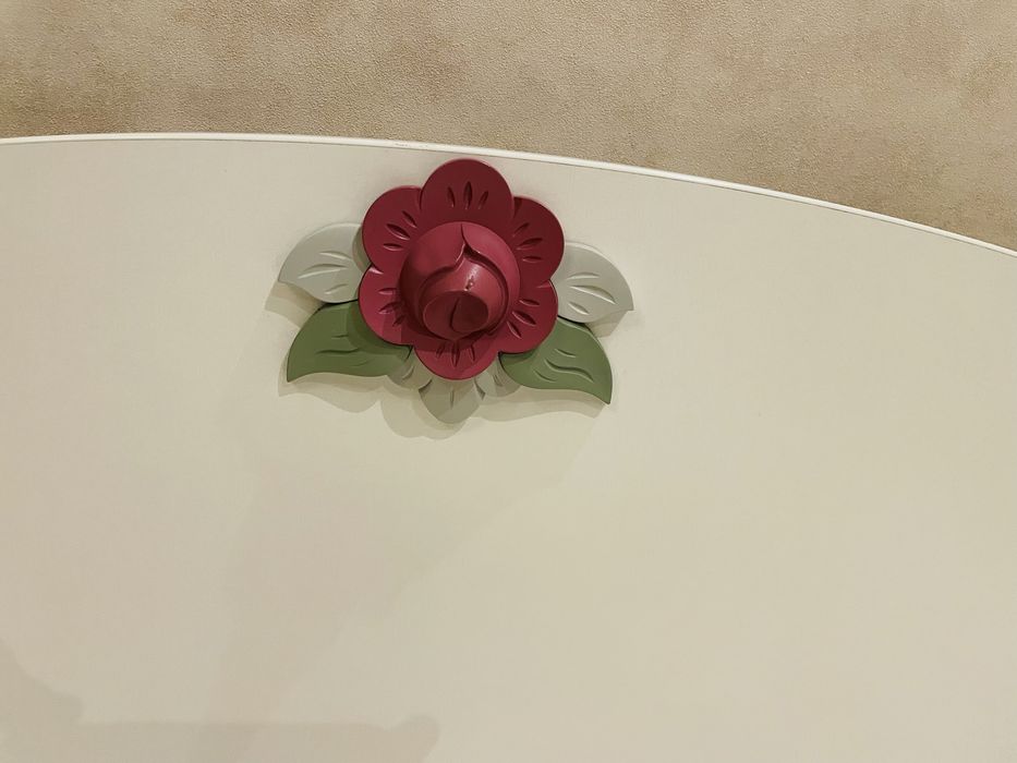 Продам детский гарнитур для девочки