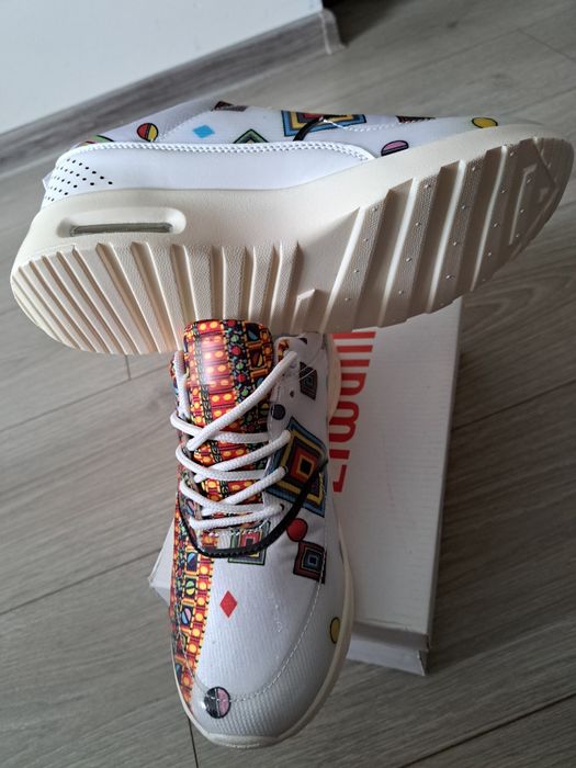 Adidași dama!Model deosebit!Nepurtati!