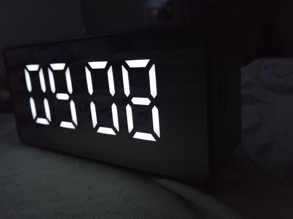 Колонка будильник speaker c9