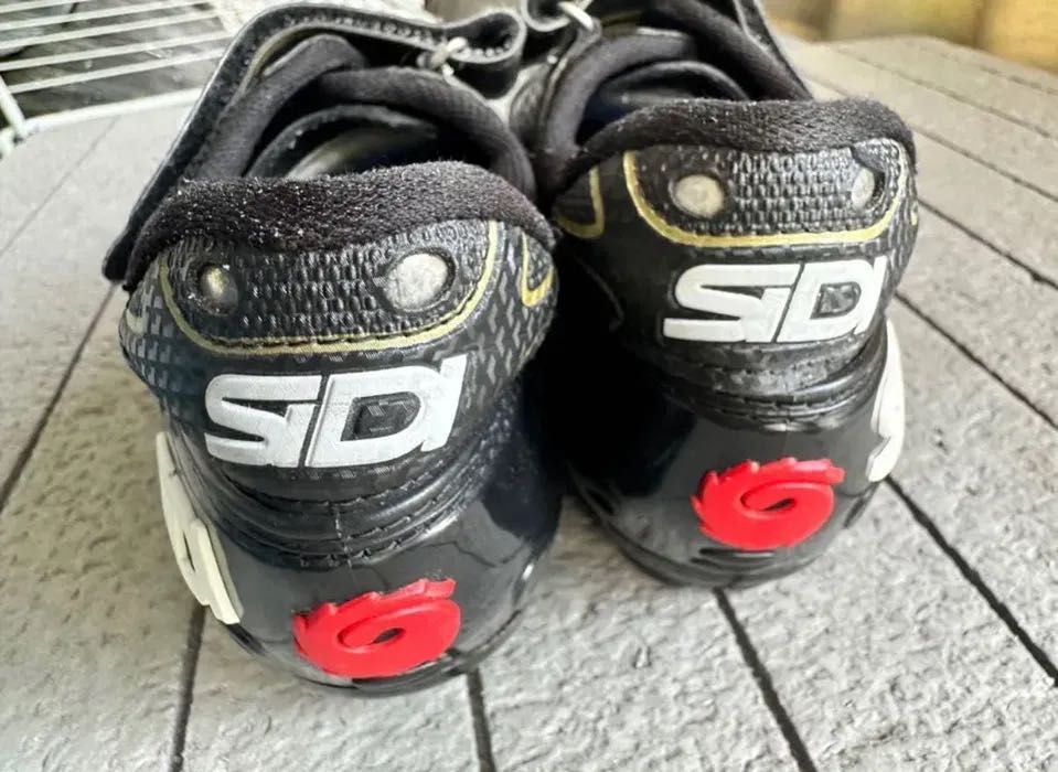 Pantofi ciclism  Sidi mountain bike nr 40 incaltaminte bicicleta